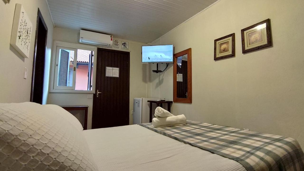 Gramado Hostel Bagian luar foto